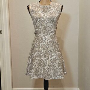 NWT BCBG Max Azria Jacquard A-Line Tan Ali Paisley Dress Size S/P